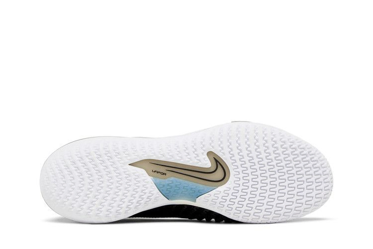 Кроссовки NikeCourt React Vapor NXT 'Black White'