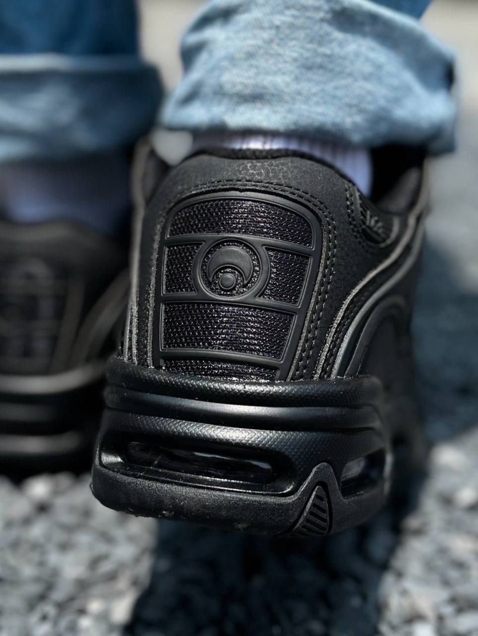 Osiris-D3-2001-Black-Black-Black-5