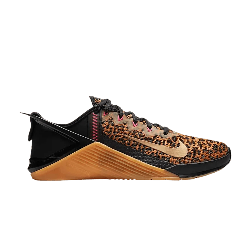 Krossovki-Nike-Wmns-Metcon-6-FlyEase-Cheetah-Print