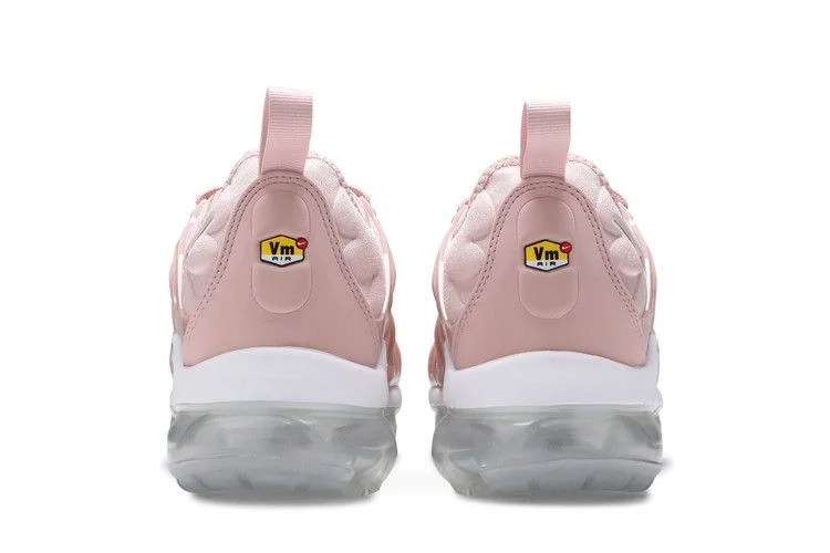 Кроссовки Nike Wmns Air VaporMax Plus 'Pink Oxford'