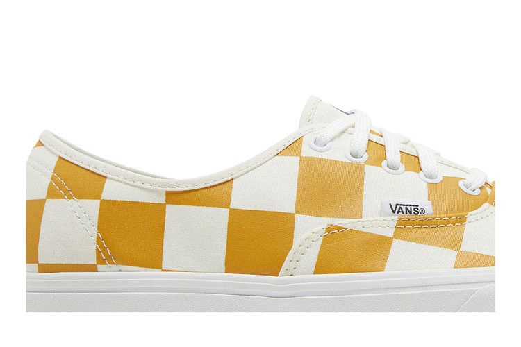 comfycush-authentic-half-big-checker-cadmium-yellow-blue-vn0a3wm7ww8_01