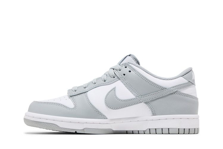 dunk-low-gs-light-smoke-grey-fb9109-123_02