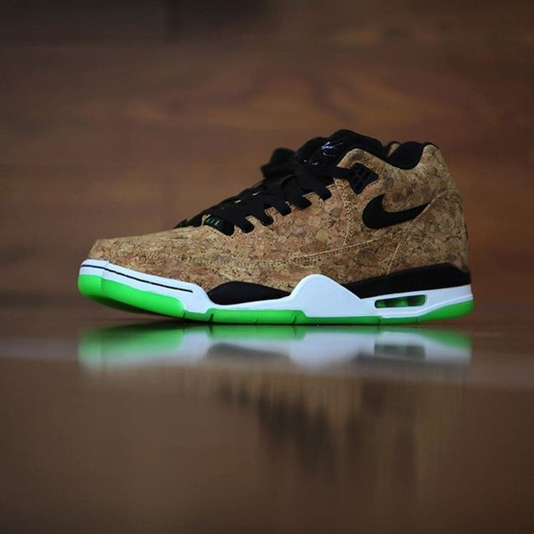 nike-flight-squad-cork_01
