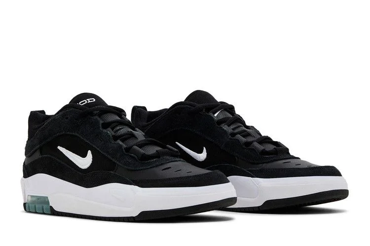Krossovki-Nike-Air-Max-Ishod-Wair-SB-Black-White-7
