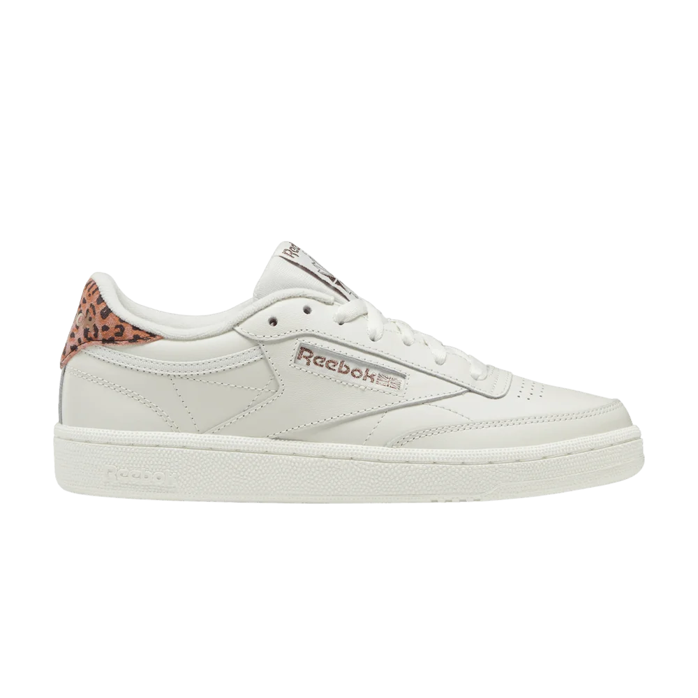 Krossovki-Reebok-Wmns-Club-C-85-Cheetah-Print-Chalk