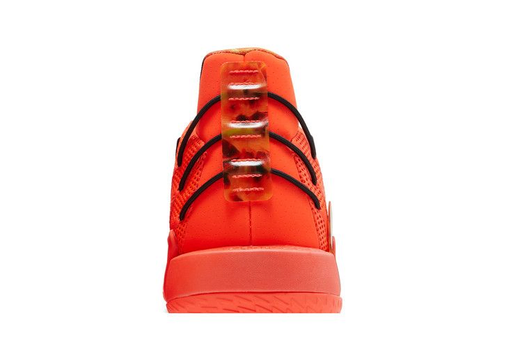 Кроссовки adidas Dame 7 'Fire Inside'