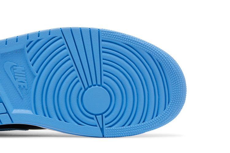 Кроссовки Air Jordan 1 Mid 'University Blue Black'