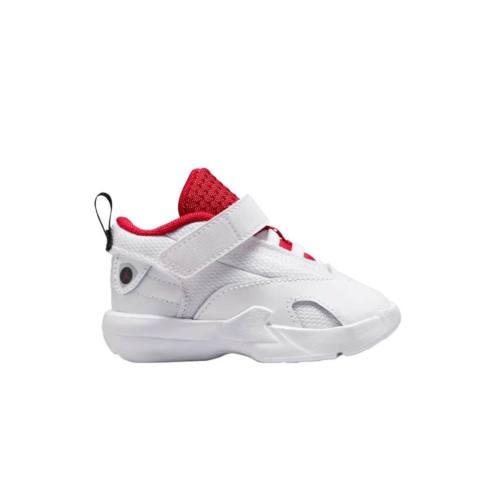 Krossovki-Air-Jordan-Max-Aura-6-TD-White-Gym-Red
