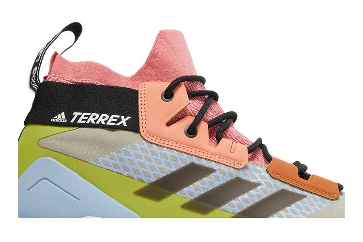 Кроссовки Adidas Terrex Free Hiker GTX 'Nothing Left Behind'