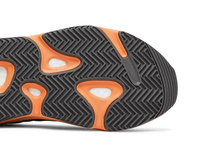 Кроссовки adidas Men's Yeezy Boost 700 'Wash Orange'
