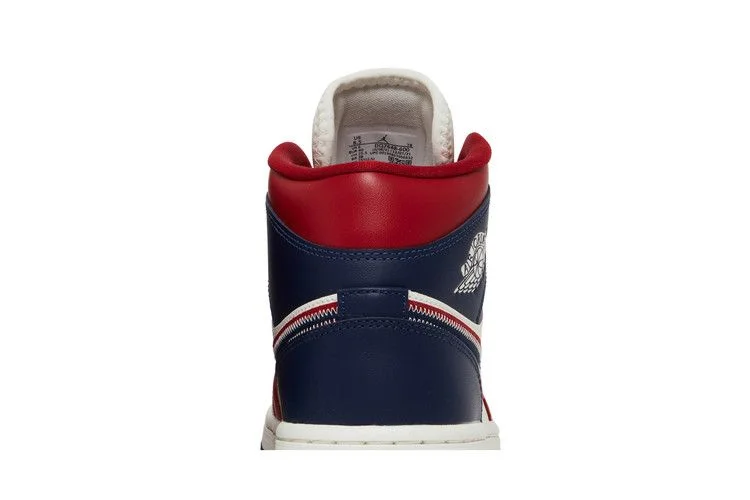 Кроссовки Wmns Air Jordan 1 Mid SE 'USA' 2022