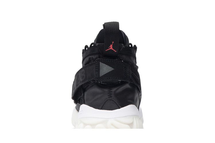 jordan-proto-react-black-jordan-proto-react_06