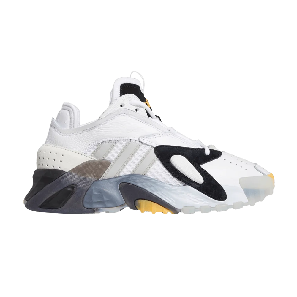 Krossovki-Adidas-Streetball-J-Cloud-White