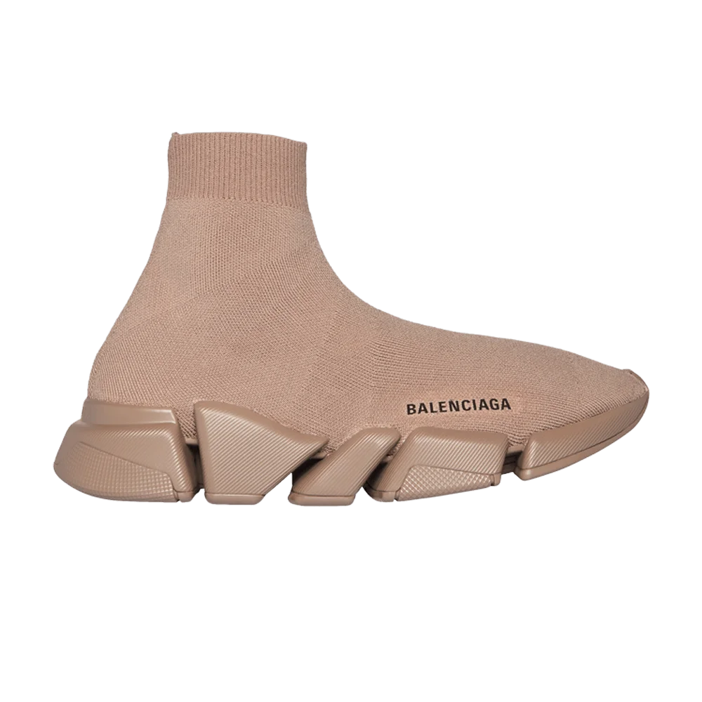 Krossovki-Balenciaga-Speed-2.0-Sneaker-Dark-Beige