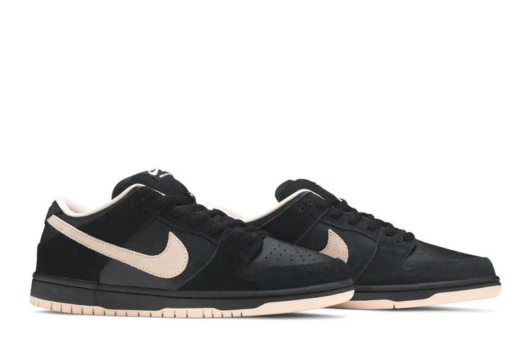 Krossovki-Nike-Dunk-Low-SB-Black-Coral-7