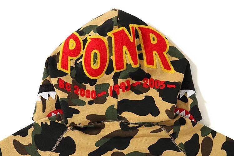 Худи BAPE Ultimate 1st Camo PONR Shark Half Zip Raglan Pullover Hoodie Yellow