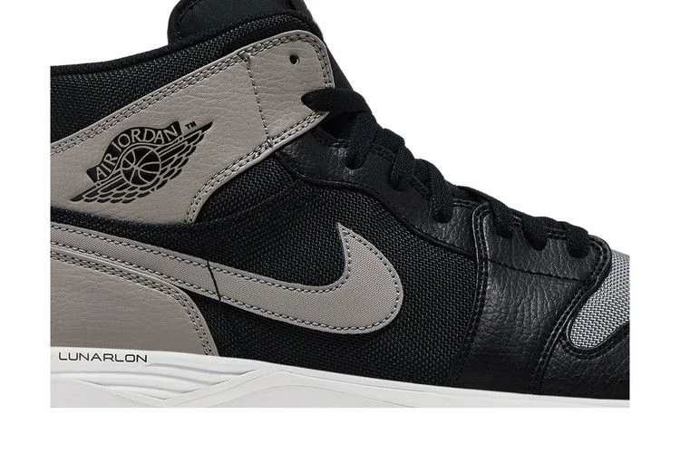 Krossovki-Air-Jordan-1-Mid-TD-Cleat-Shadow-1