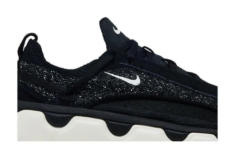 Кроссовки Nike Wmns Flyknit Bloom 'Black Sail'