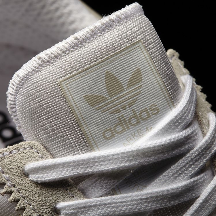 Кроссовки Adidas Iniki Runner 'Pearl Grey'