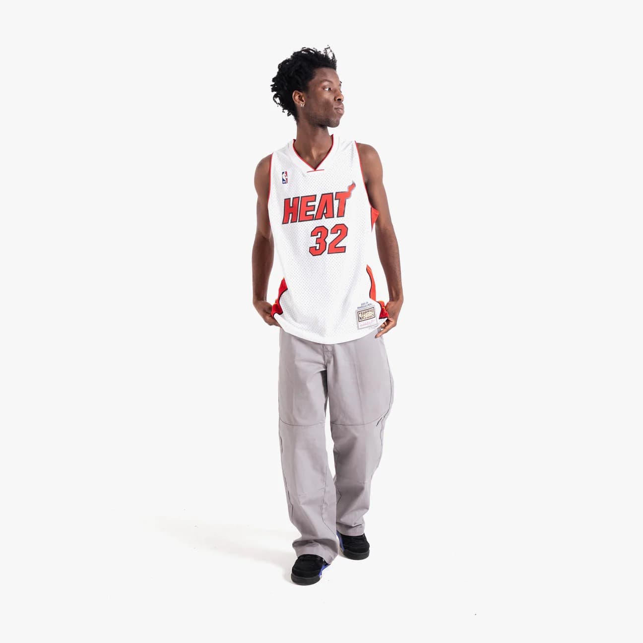 Баскетбольная джерси 2005-06 Miami Heat Shaquille O’neal #32 Swingman Hardwood Classic White Jersey