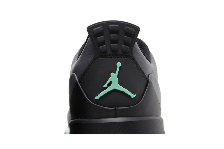 Кроссовки Air Jordan ADG 3 'Dark Grey Green Glow'
