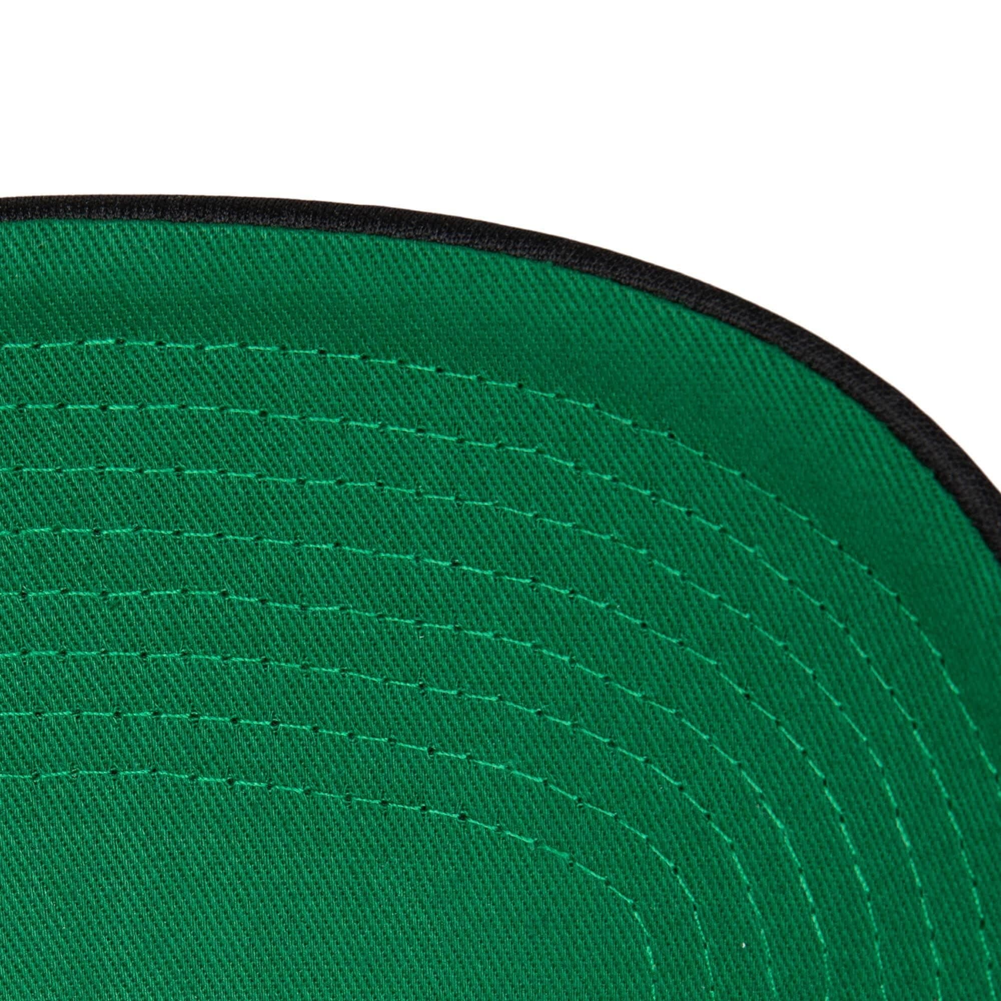 Бейсболка Mitchell & Ness Retro Trucker Snapback HWC Miami Heat Hat