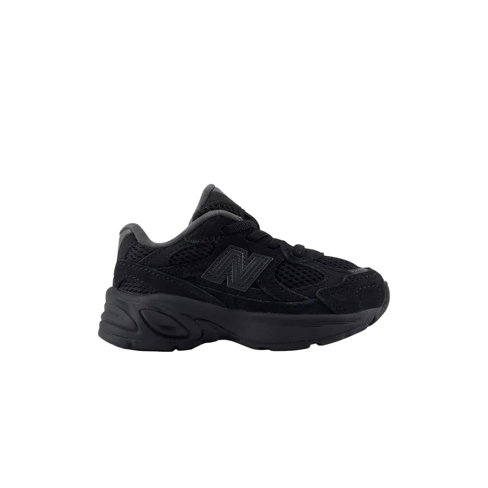 Krossovki-New-Balance-2010-Bungee-Toddler-Black