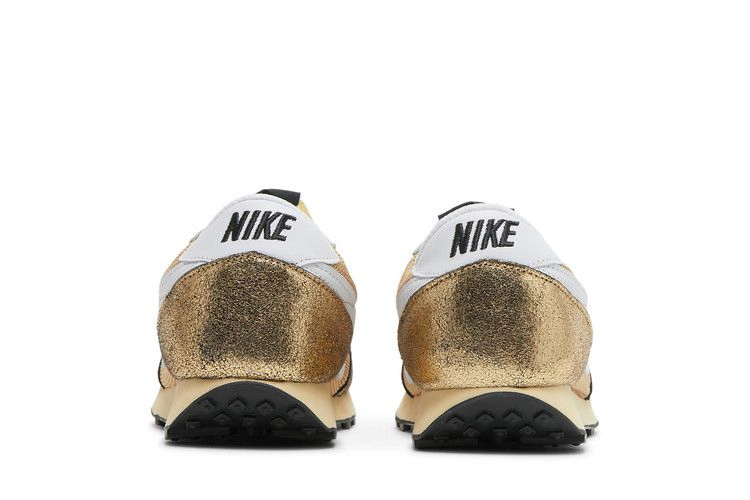 Кроссовки Nike Wmns Daybreak 'Golden Gals'