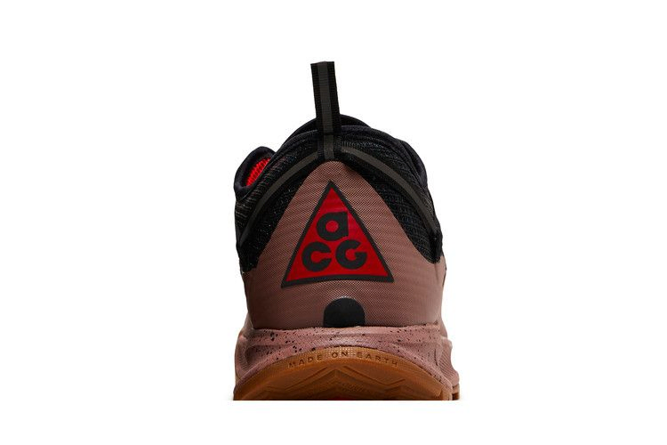 Кроссовки Nike ACG Air Nasu 2 'Smokey Mauve'