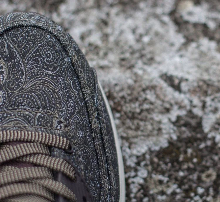 Krossovki-Nike-Air-Max-Lunar90-Prm-QS-Suit-Tie-4