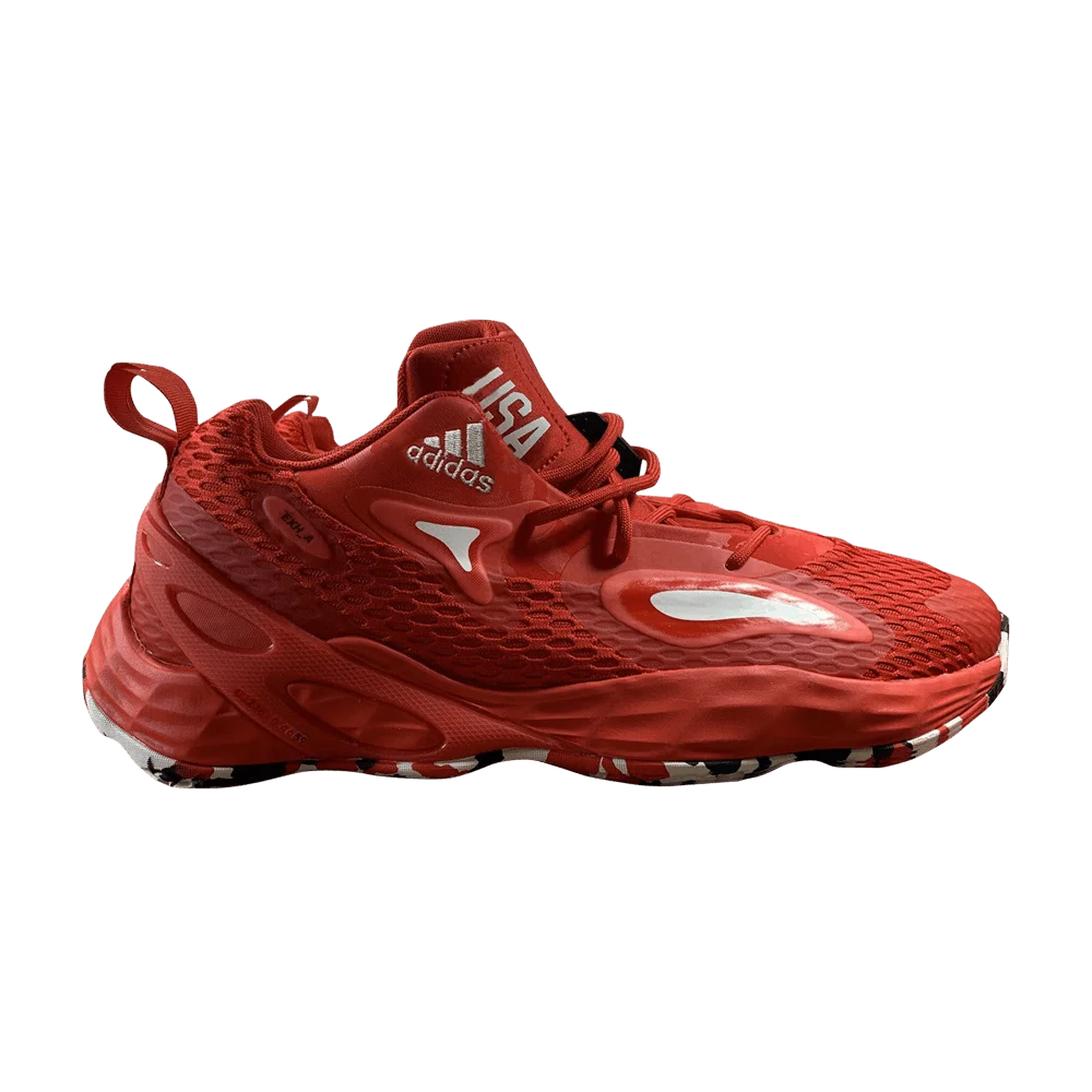 Кроссовки Adidas Exhibit A 'Vivid Red'