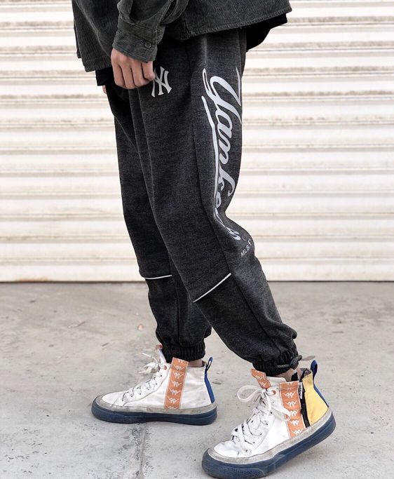 NY-Yankees-19FW-3M-Logo-Pants-2