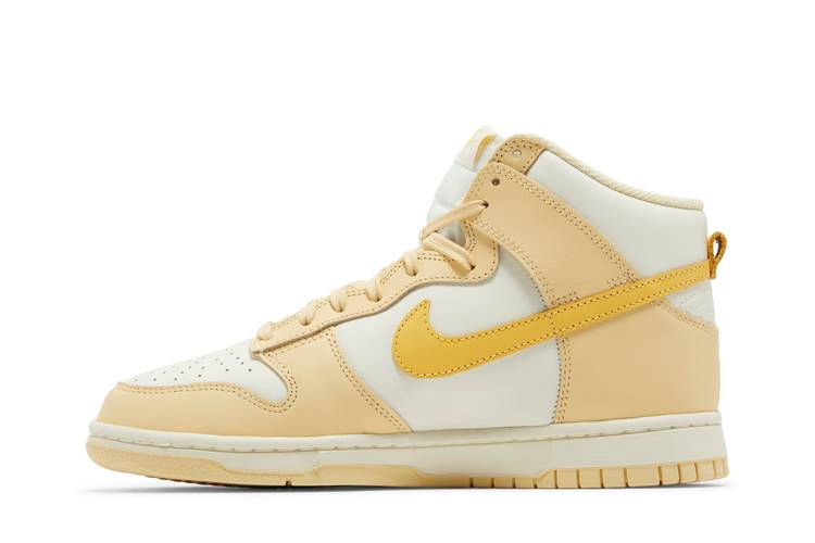 Кроссовки Nike Wmns Dunk High 'Pale Vanilla Topaz'