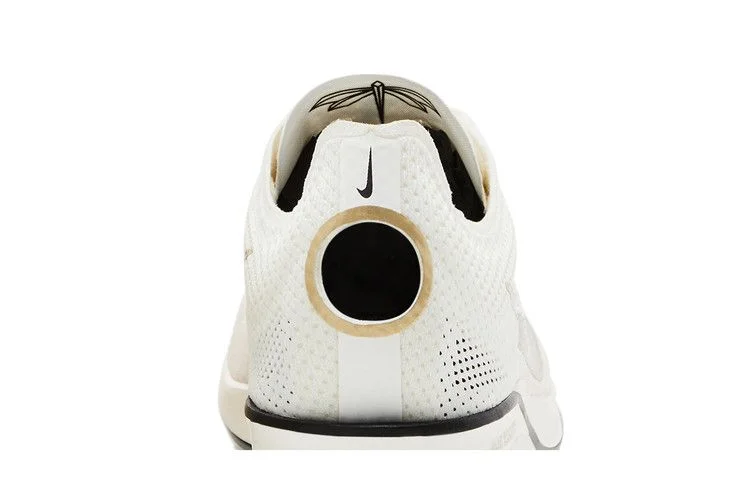 Кроссовки Jakob Ingebrigtsen x Nike ZoomX Dragonfly 2 Elite 'Sail Medium Ash'