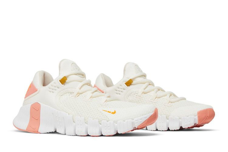 wmns-free-metcon-4-sail-total-orange-cz0596-104_07