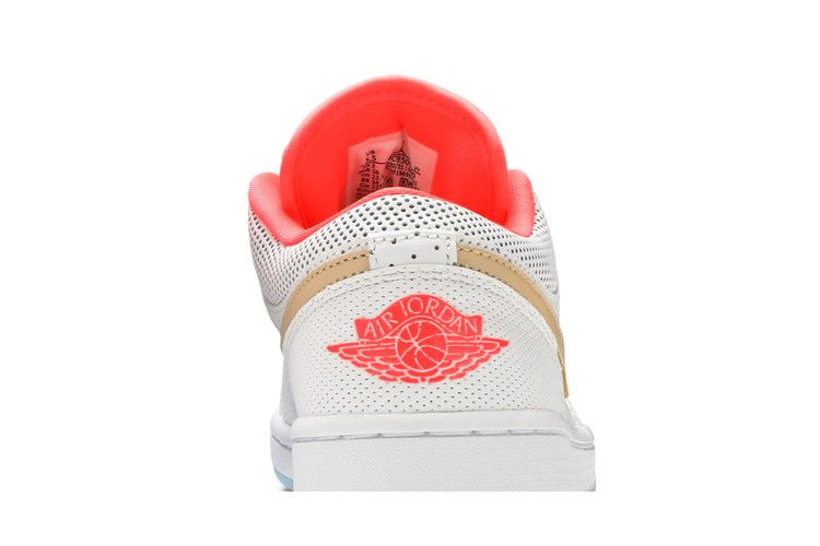 Кроссовки Wmns Air Jordan 1 Low SE 'White Sesame'