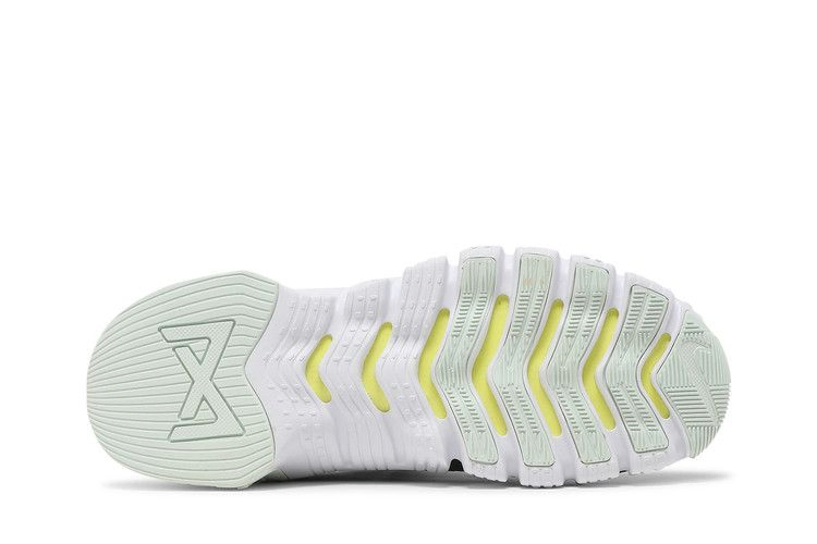 Кроссовки Nike Wmns Free Metcon 3 'Black Bright Mango'