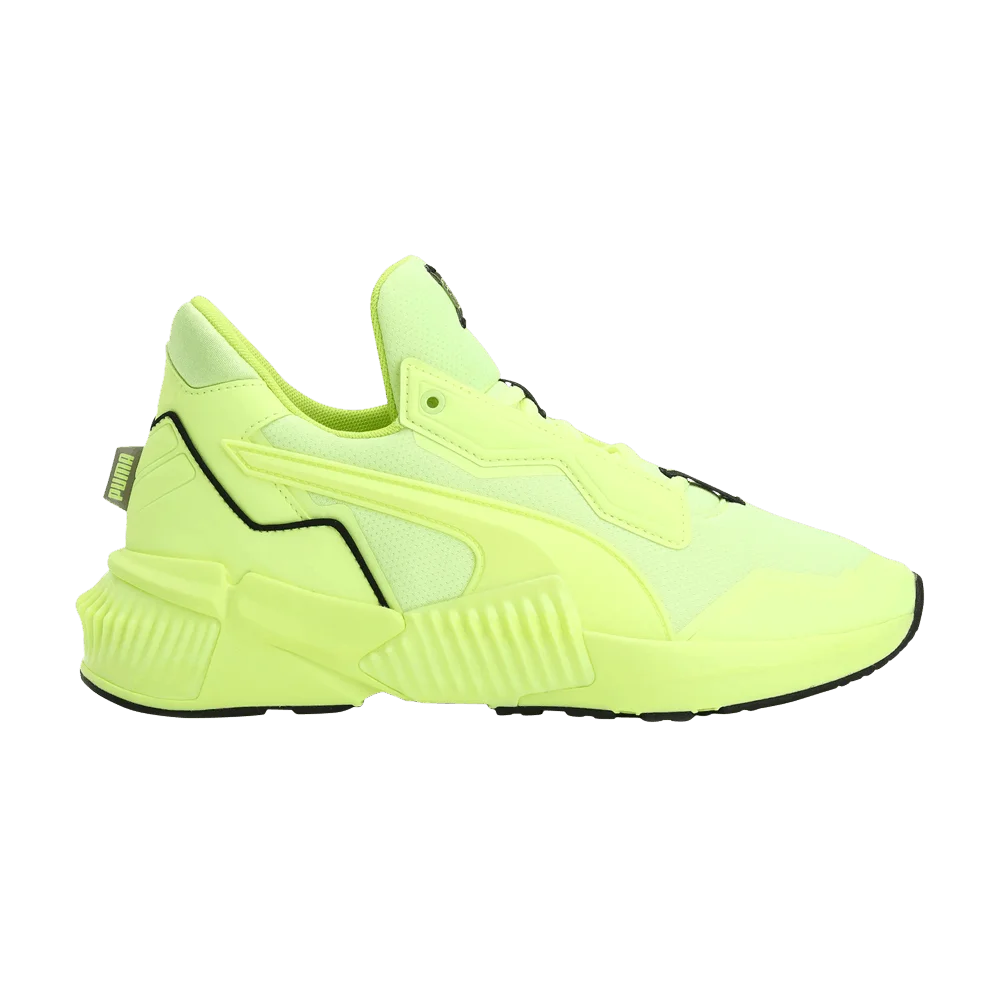 Krossovki-First-Mile-x-Puma-Wmns-Provoke-XT-Fizzy-Yellow