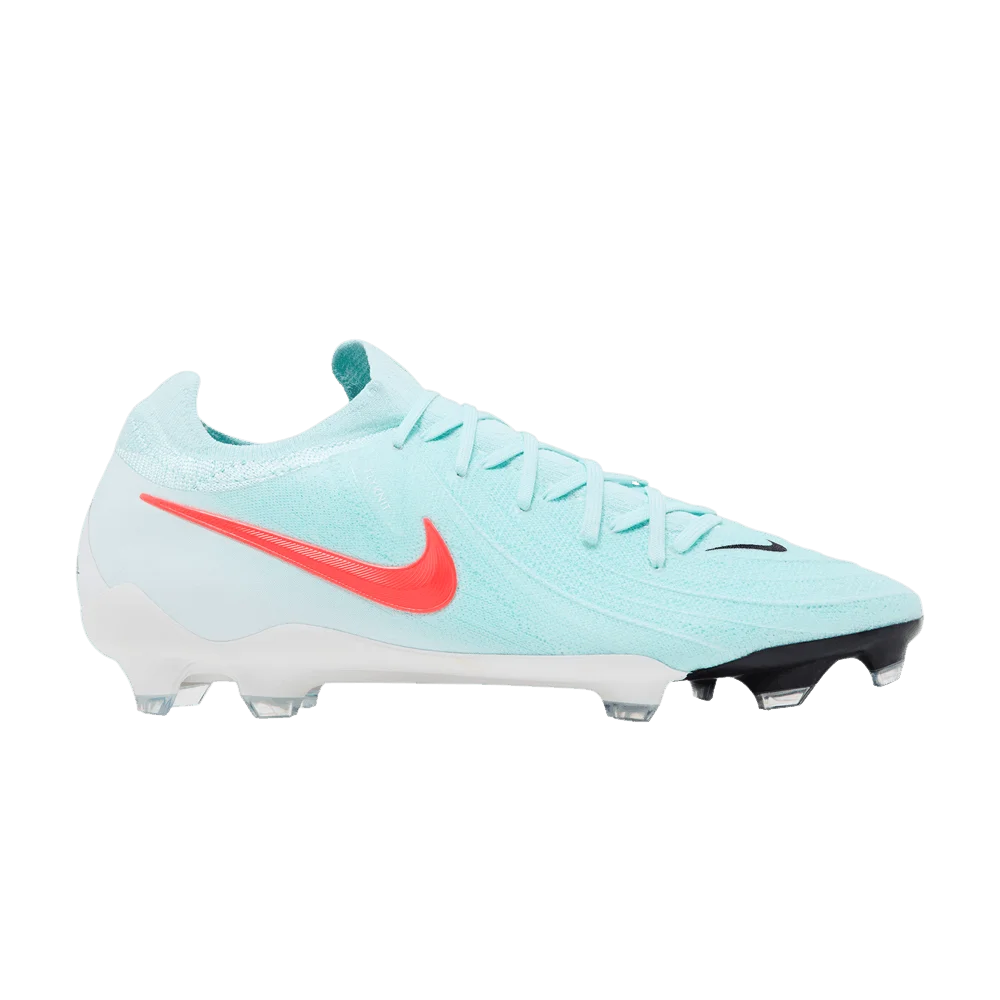 Krossovki-Nike-Phantom-GX-2-Pro-FG-Mad-Energy-Pack