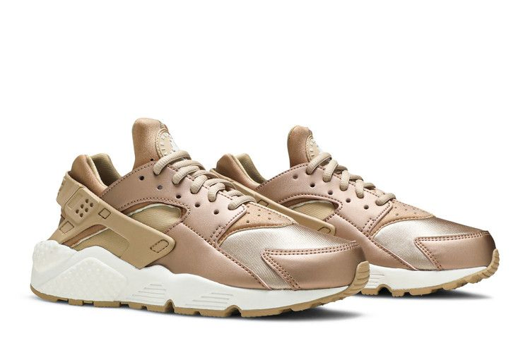 wmns-huarache-run-859429-900_07