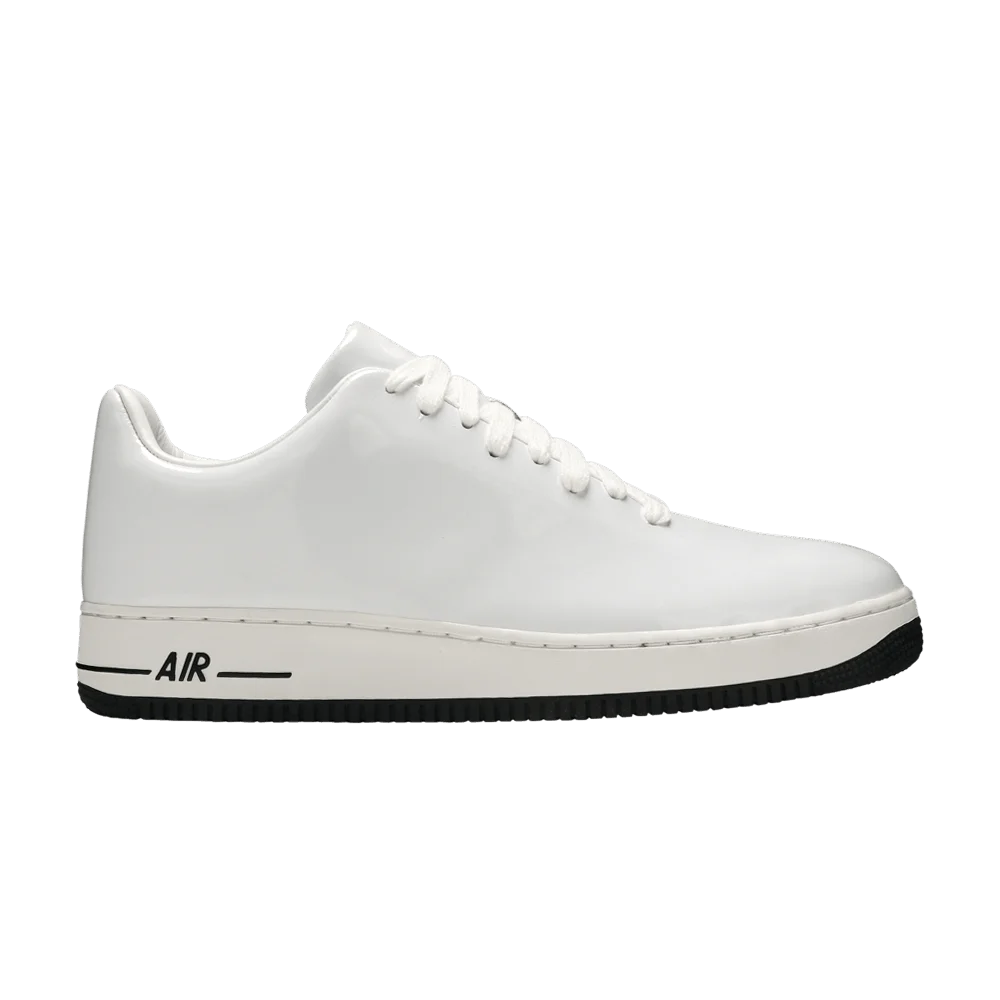 Krossovki-Nike-Air-Force-1-Supreme-Seamless