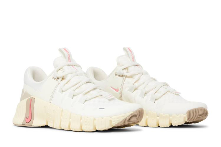 wmns-free-metcon-5-sail-sanddrift-dv3950-100_07