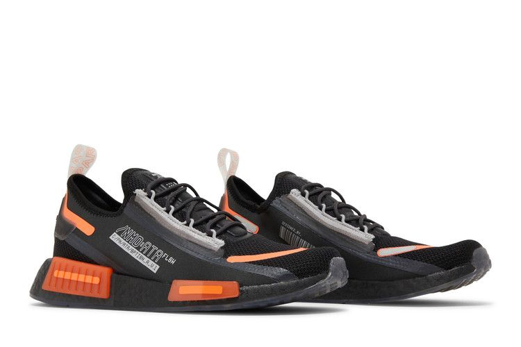 nmd_r1-spectoo-black-team-solar-orange-gz9264_07