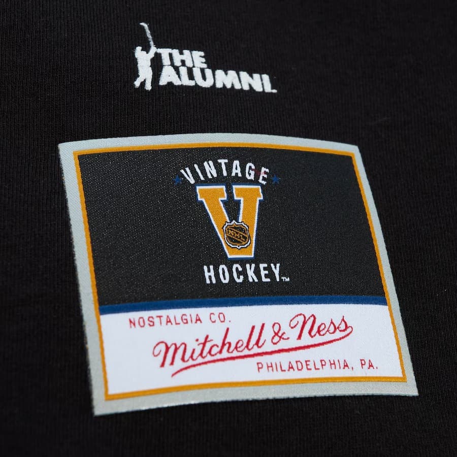 Mitchell-Ness-Mike-Modano-Black-Dallas-Stars-Name-Number-T-Shirt-3