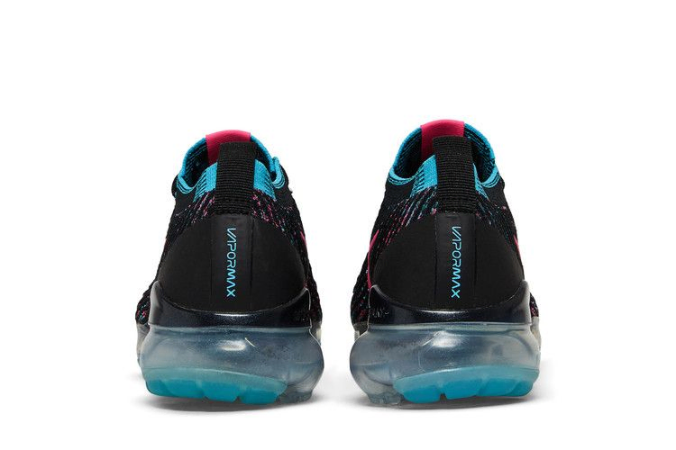 wmns-air-vapormax-flyknit-3-black-hyper-pink-blue-cz7988-001_05