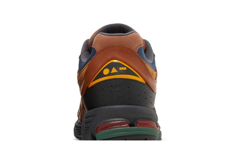 Кроссовки New Balance 2002R 'Hiking Pack - Brown'