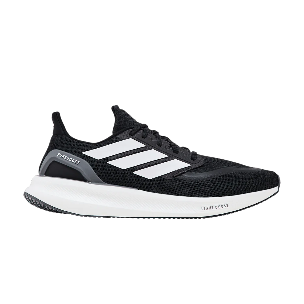 Krossovki-adidas-PureBoost-5-Black-White
