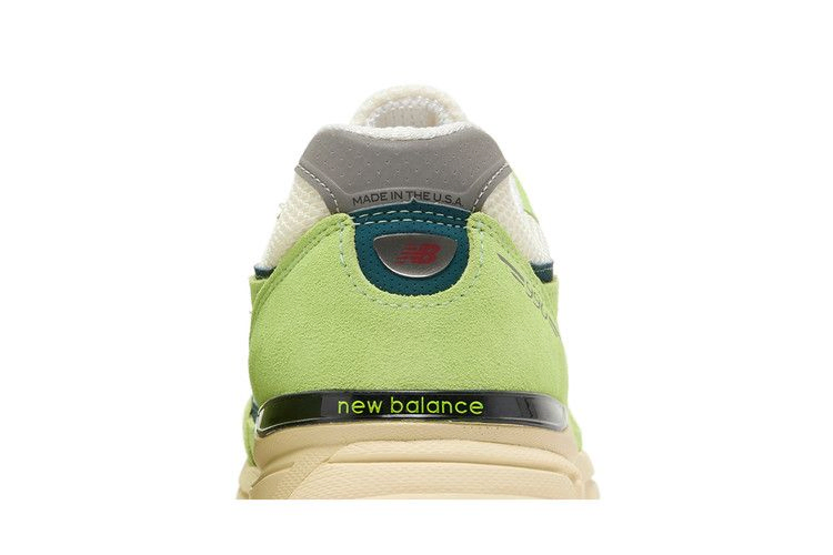 Кроссовки Teddy Santis x New Balance 990v4 Made in USA 'Hi-Lite'
