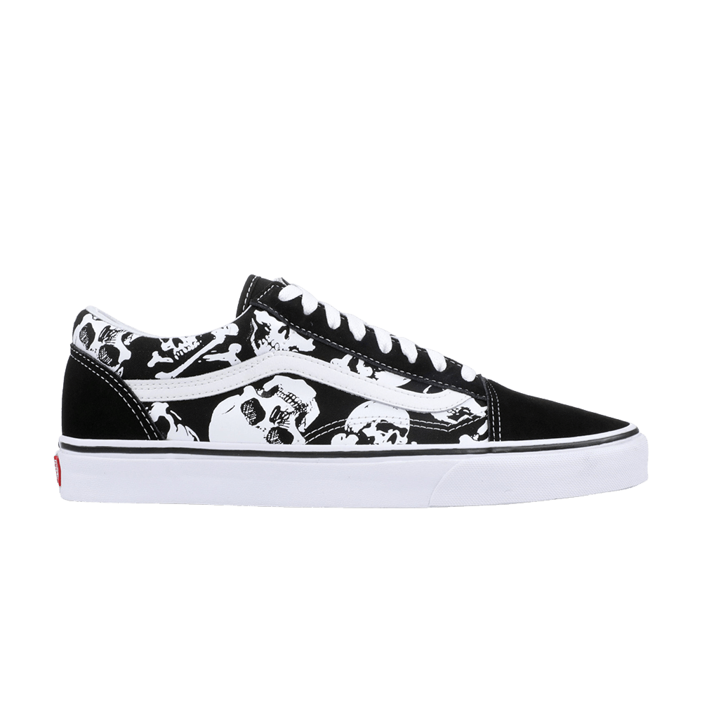 old-skool-skulls-vn0a38g1h0b