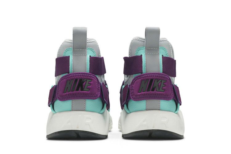 Кроссовки Nike Wmns Air Huarache City 'Wolf Grey'